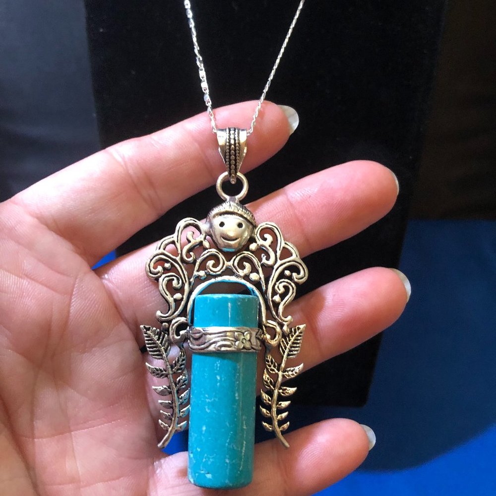 Huge Real Turquoise 925 Stamped Sterling Silver Smiley Face Necklace.